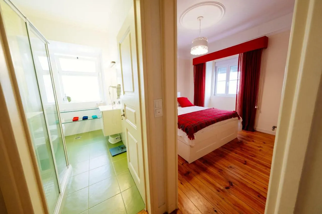Cascais Bay - 100M From The Beach Apartment